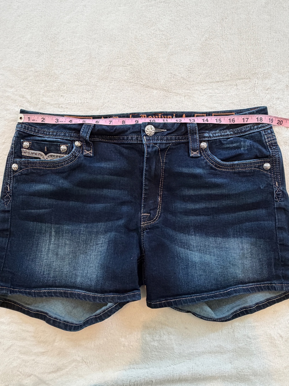 Rock Revival Iselin Shorts - Picture 6 of 8